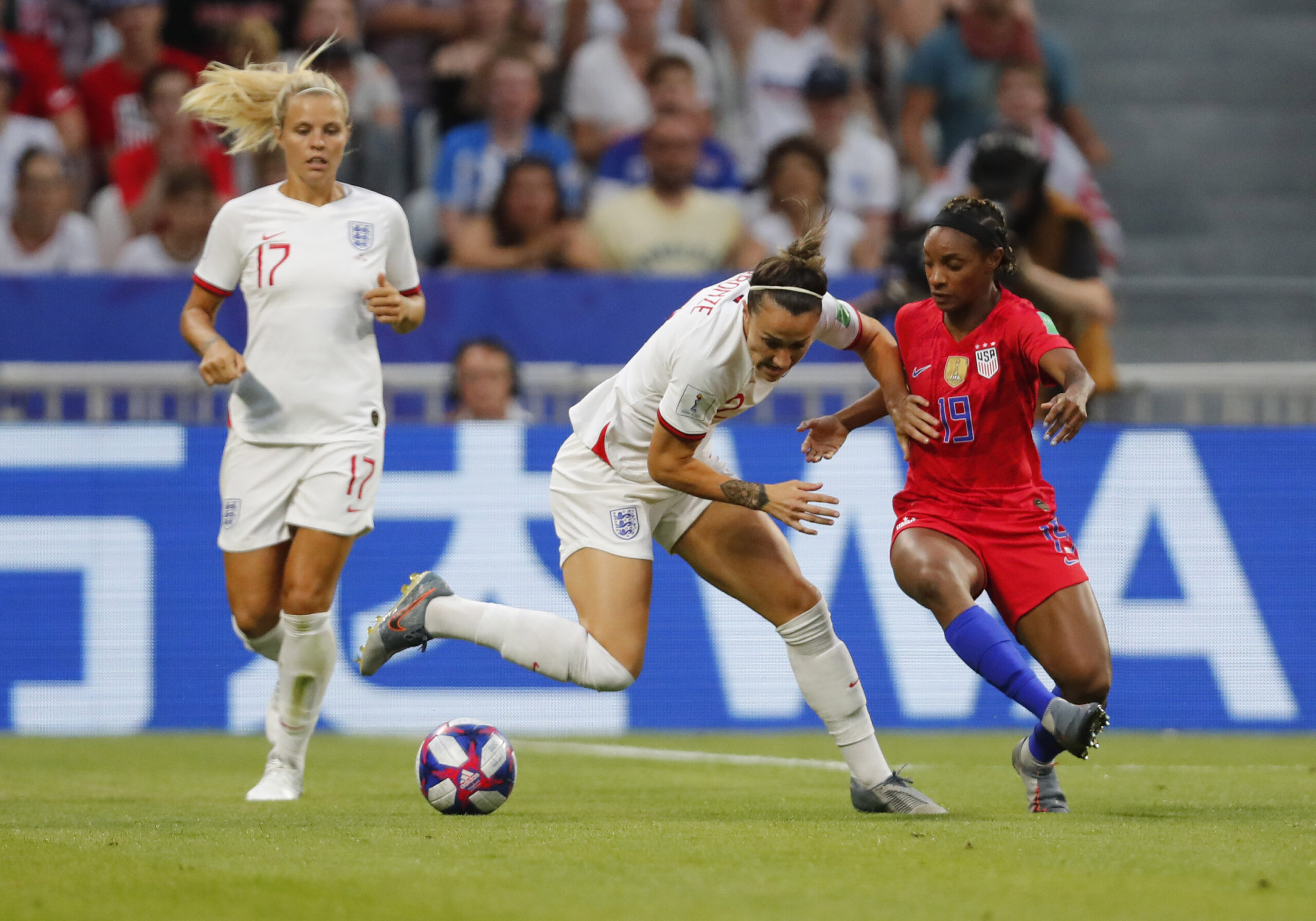 Crystal Dunn and Lucy Bronze